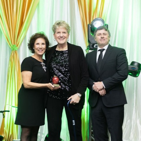 Debbie Groover Buckner (center)<br>2026 Alumna of the Year Debbie Groover Buckner (center) Alumna of the Year
